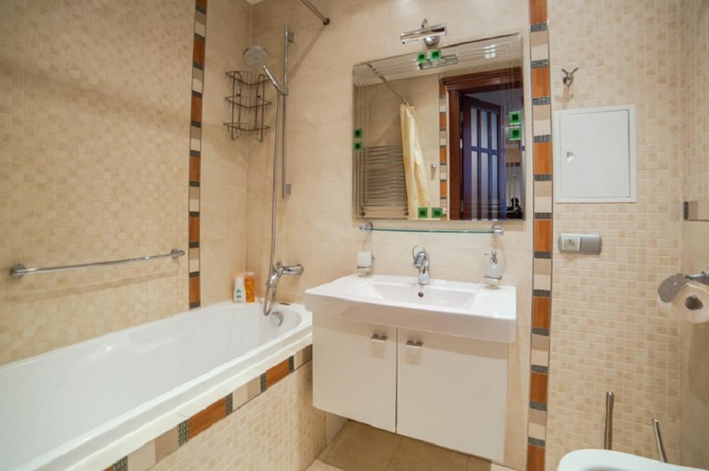 Flatcomfort Nezavisimosti 44 Apartament Mińsk Zewnętrze zdjęcie